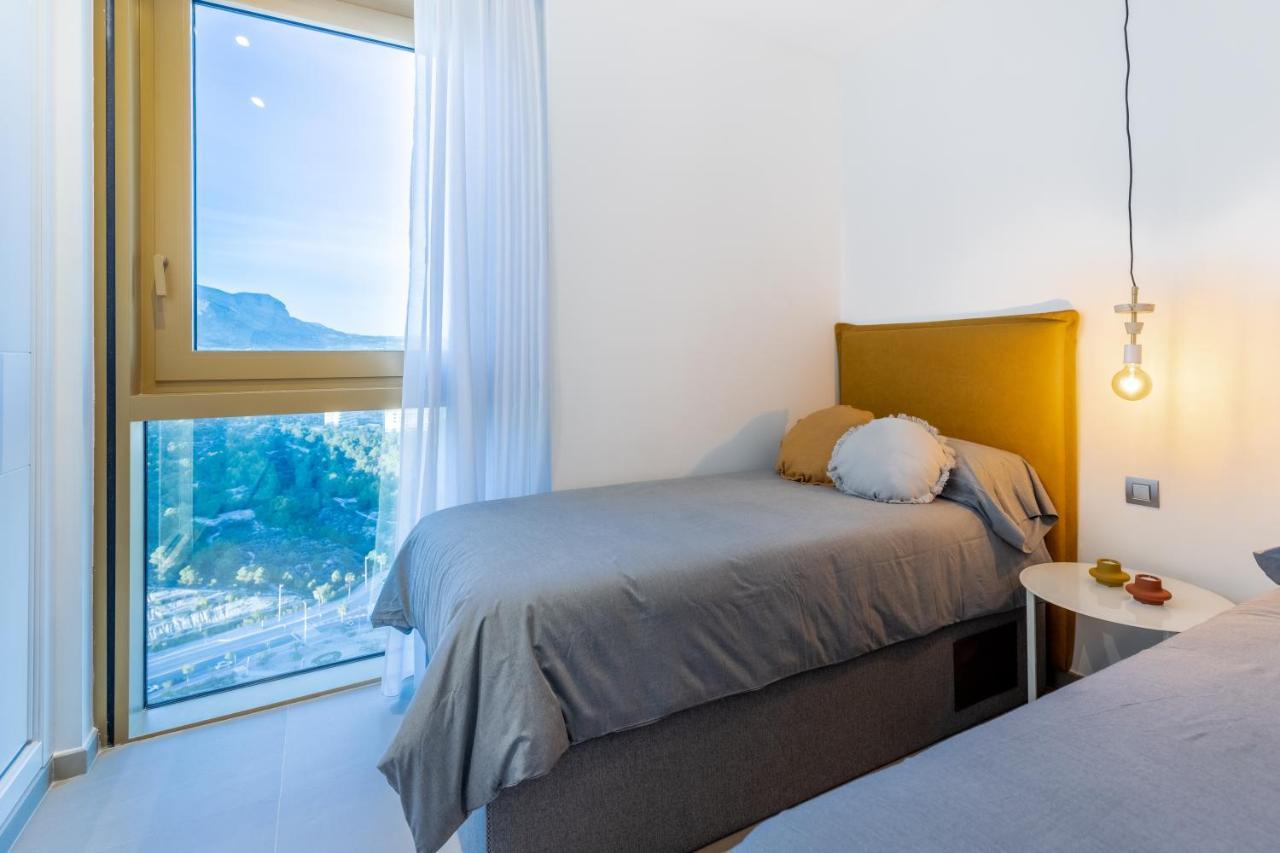 Intempo Luxury Ocean Views Resort Benidorm Exterior photo