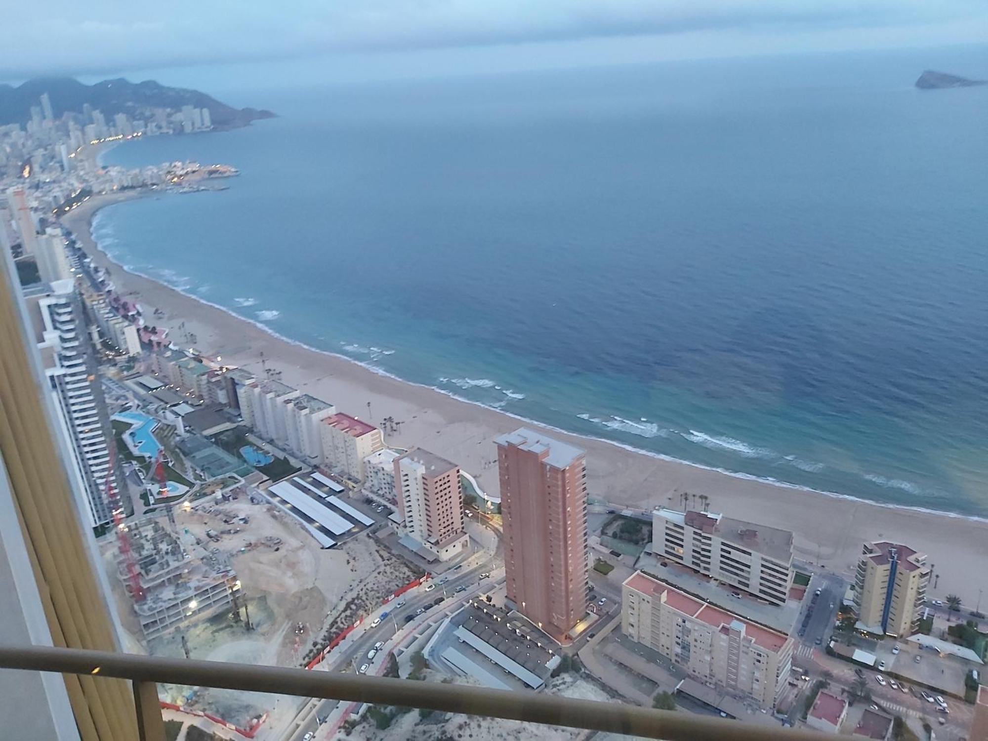 Intempo Luxury Ocean Views Resort Benidorm Exterior photo
